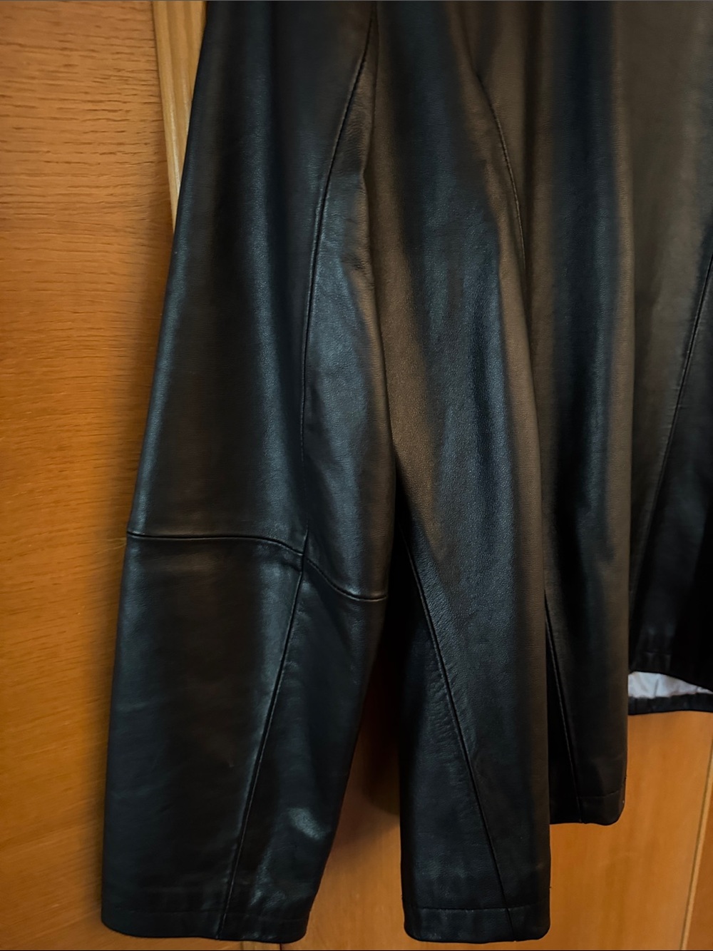 Hillard & Hanson Black Leather Button-Front Jacket - Picture 7 of 9